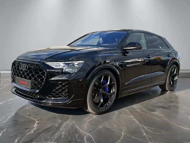 Audi RS Q8 Performance