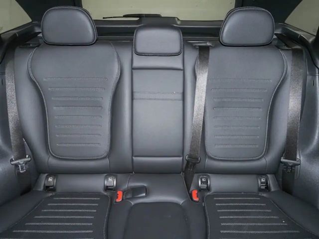 Mercedes-Benz GLC 300 4MATIC AMG Line GLC 300 d