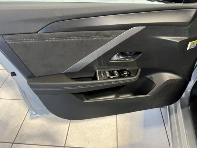 Opel Astra GS-Line Grand Sport