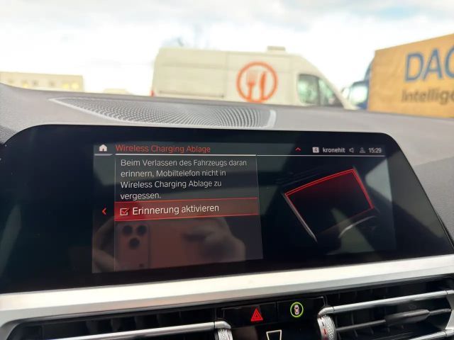 BMW 330 330e M-Sport Touring xDrive