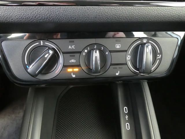 Skoda Kamiq Essence TSI