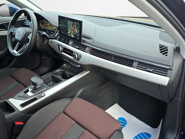 Audi A4 35 TDI S-Line Sedan