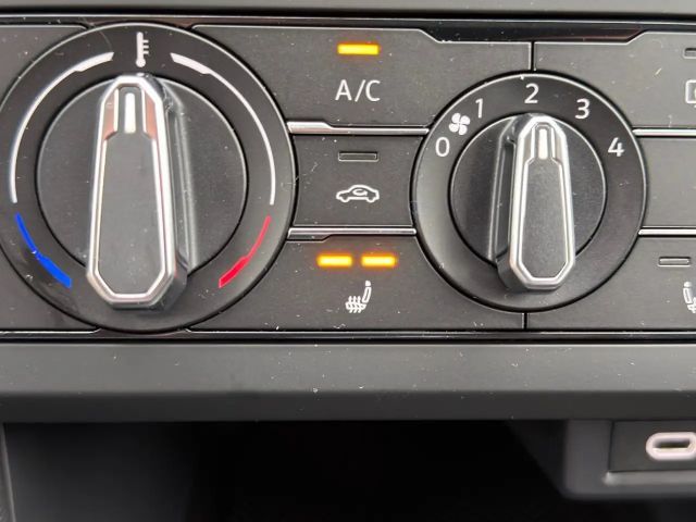 Volkswagen T-Cross 4Me TSI