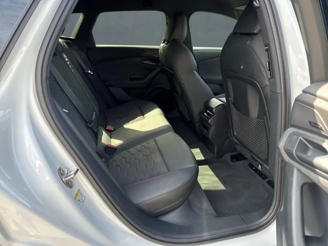 Audi S6 Avant Quattro