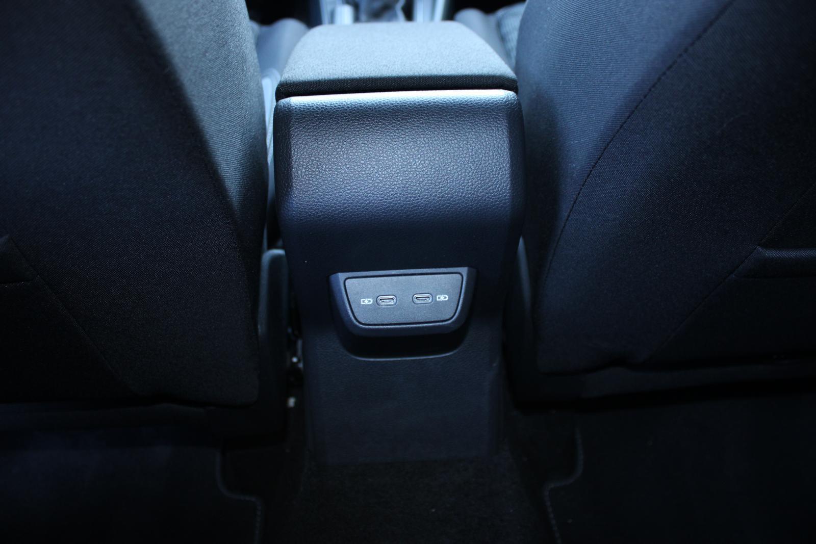 Volkswagen Taigo 1.0 TSI DSG IQ.Drive R-Line