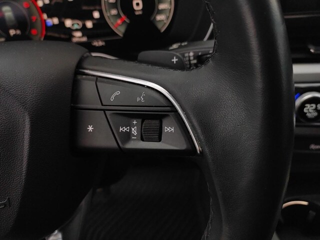 Audi A4 35 TFSI Avant S-Tronic