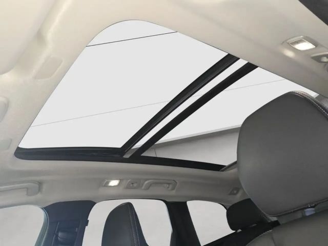 Volvo XC60 AWD Dark Plus