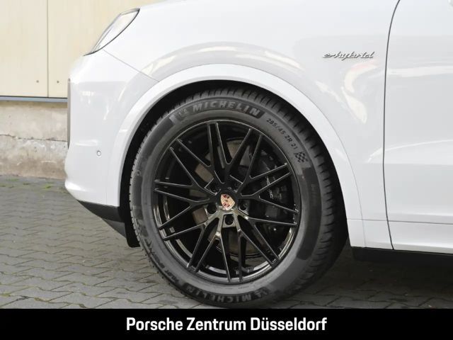 Porsche Cayenne Coupé E-Hybrid