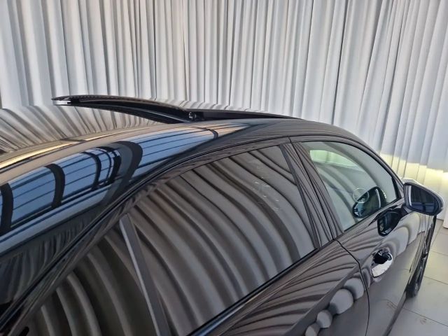 Mercedes-Benz A 180 AMG Line