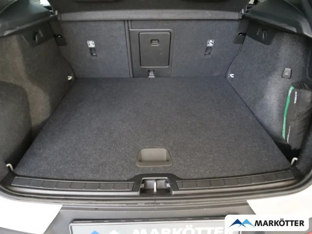 Volvo XC40 Dark Plus Recharge T5