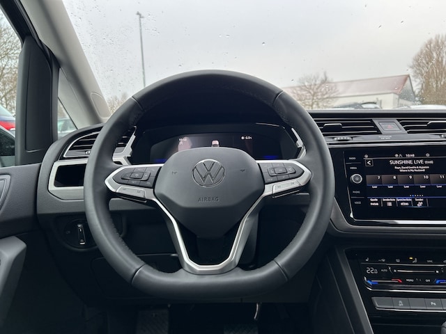 Volkswagen Touran 1.5 TSI DSG R-Line