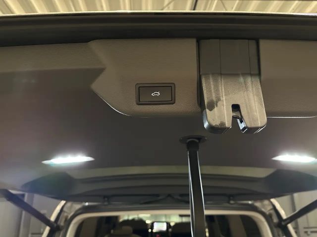 Volkswagen Multivan Lang Style T7