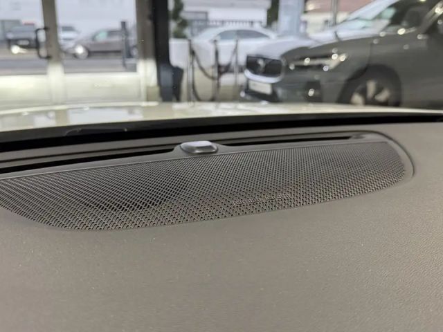 Volvo V60 AWD Dark Plus Recharge T6