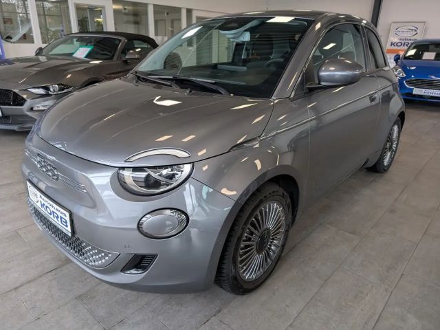 Fiat 500e 42kWh, Komfort+Style-Paket, Garantie