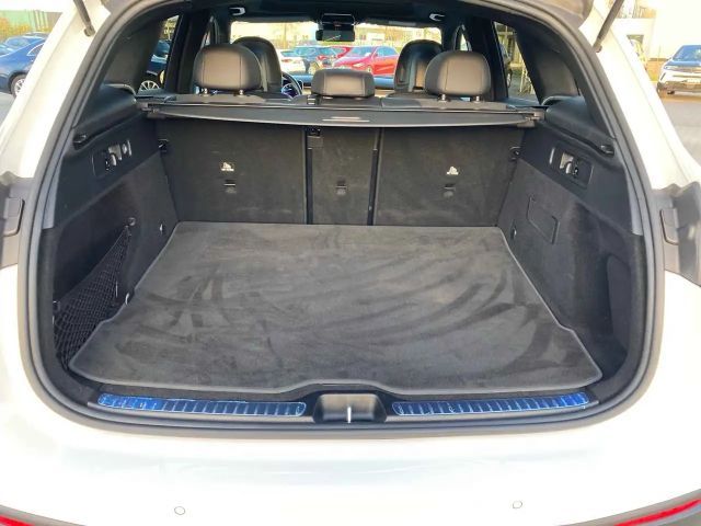 Mercedes-Benz GLC 200 4MATIC AMG Line