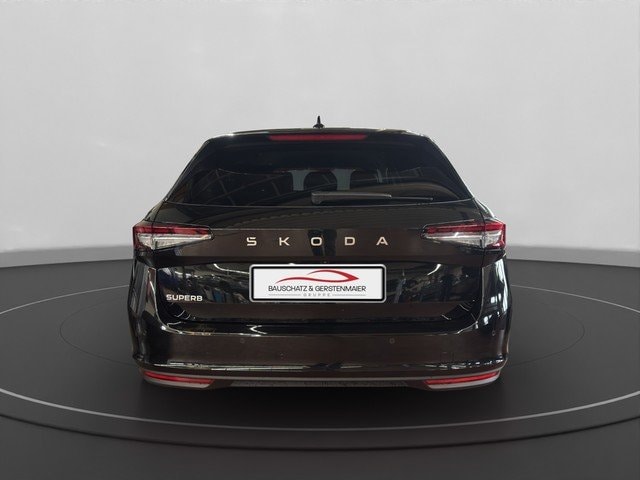 Skoda Superb 2.0 TDI Combi