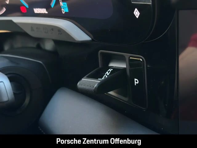 Porsche Taycan 4 Cross Turismo