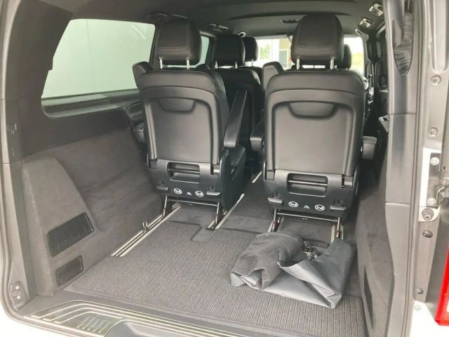 Mercedes-Benz V 300 4MATIC AMG Line Extralang