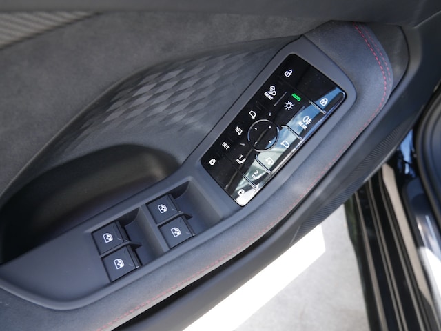 Audi A6 e-tron Avant Quattro