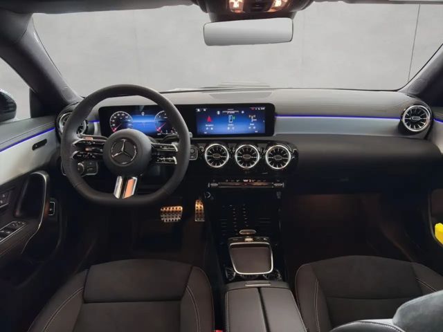 Mercedes-Benz CLA 200 Coupé