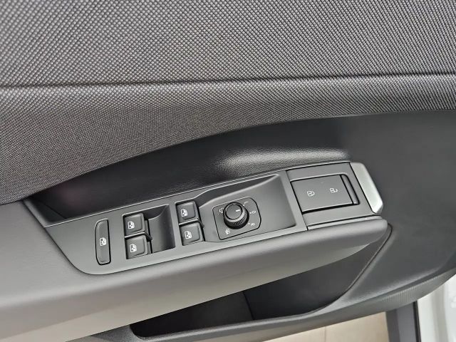 Volkswagen T-Roc 1.5 eTSI DSG Life