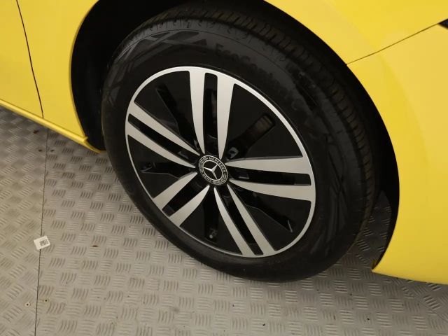 Mercedes-Benz A 250 A 250 e