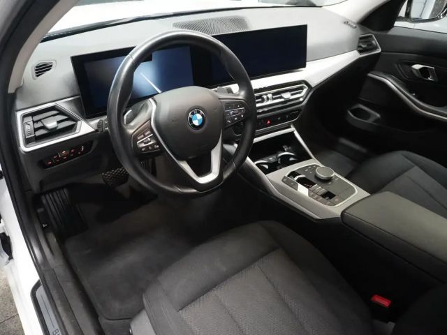 BMW 320 320d Touring xDrive