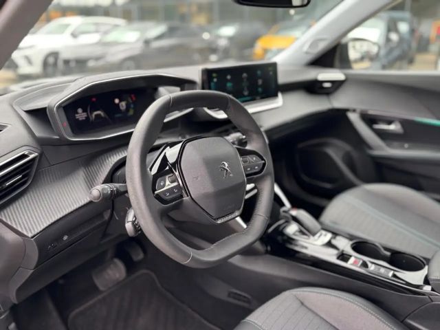 Peugeot E-2008 Allure Pack