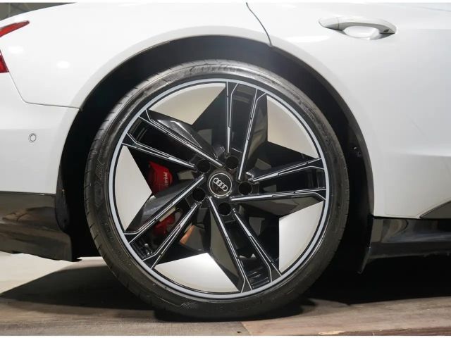 Audi e-tron 21-Zoll Assistenzpaket plus Nachtsic