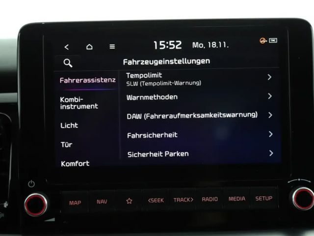 Kia Stonic 1.2 DPI Modell Silber Carplay Digitaltacho