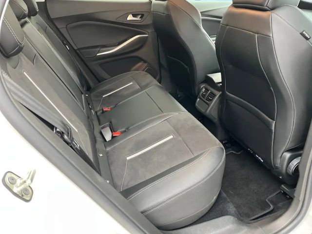 Opel Grandland X 1.6 Turbo GSe Turbo