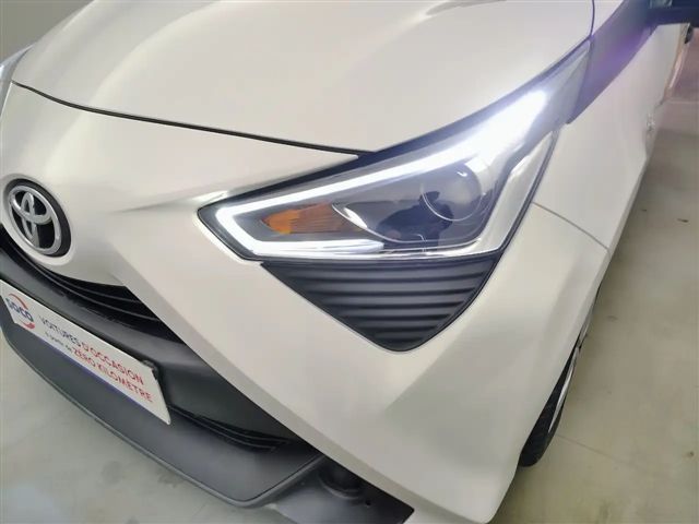 Toyota Aygo 1.0 VVT-i Business Hatchback VVT-i