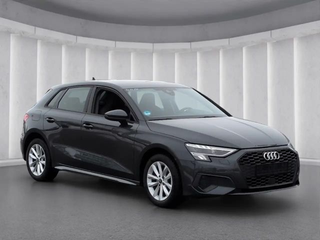 Audi A3 30 TFSI Sedan Sportback