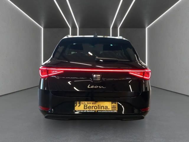 Seat Leon 1.5 eTSI DSG Sportstourer Style