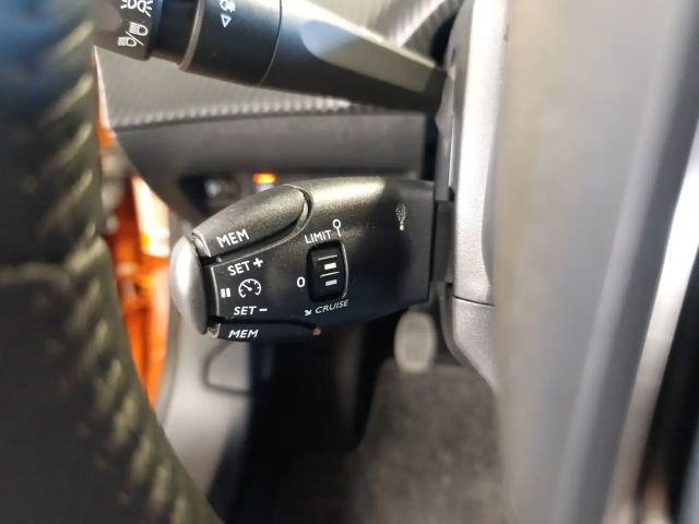 Peugeot 2008 Allure Pack PureTech