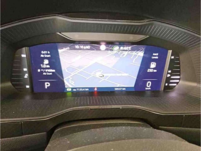 Skoda Superb 2.0 TDI Combi Sportline