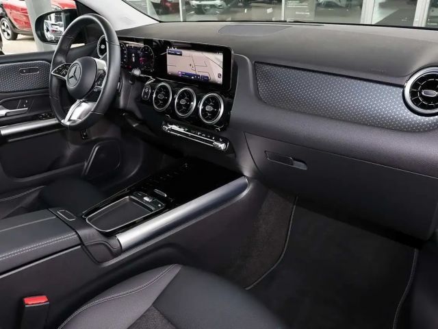 Mercedes-Benz B 200 Progressive