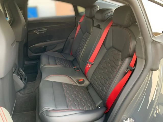 Audi RS e-tron GT Performance