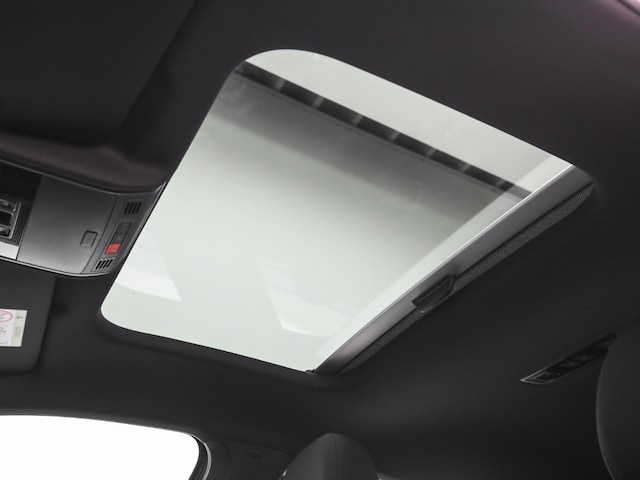 Volkswagen Taigo 1.5 TSI DSG R-Line