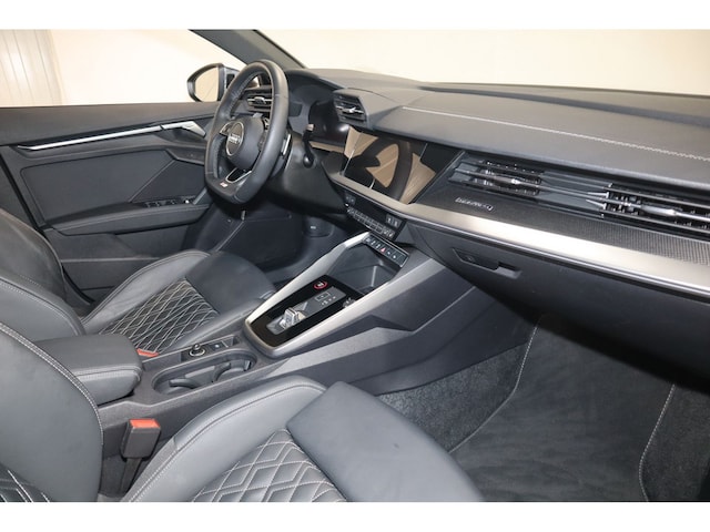 Audi S3 Quattro S-Tronic Sedan