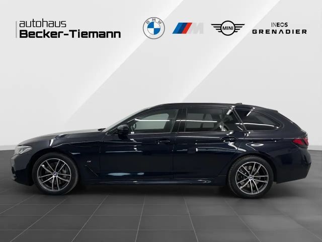 BMW 530 530d M-Sport Touring xDrive