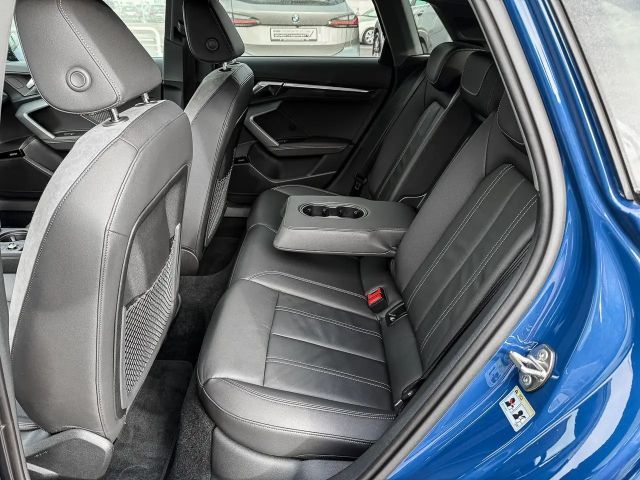 Audi A3 35 TFSI S-Line Sedan Sportback