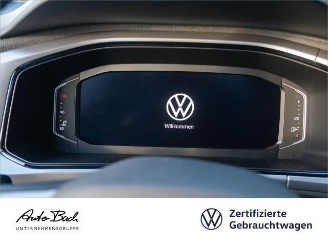 Volkswagen T-Roc 1.5 TSI DSG Life