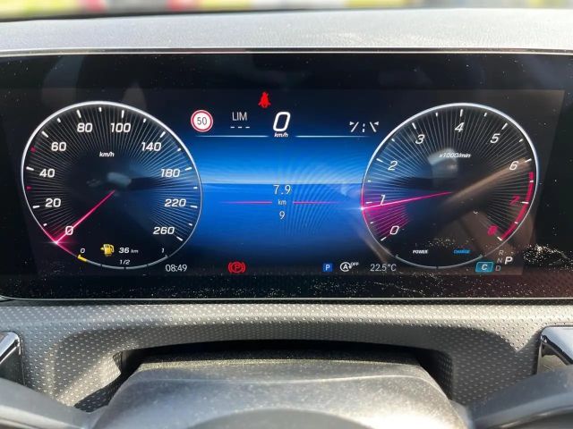 Mercedes-Benz CLA 180 AMG Line Shooting Brake