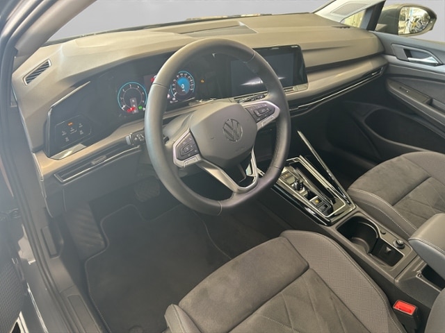 Volkswagen Golf 2.0 TDI DSG Golf VIII