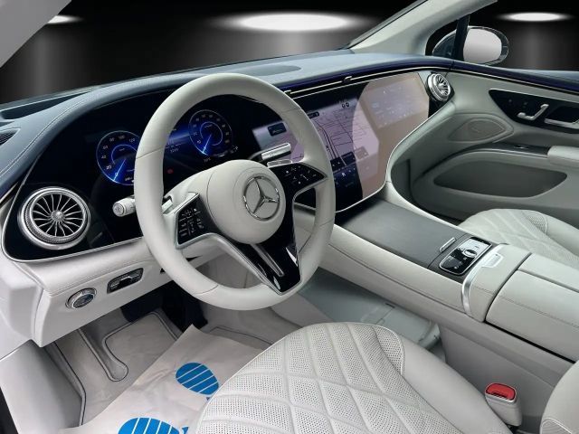 Mercedes-Benz EQS 580 Sedan