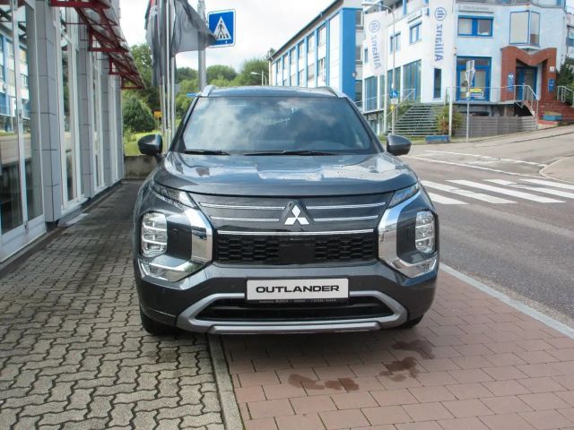 Mitsubishi Outlander PHEV