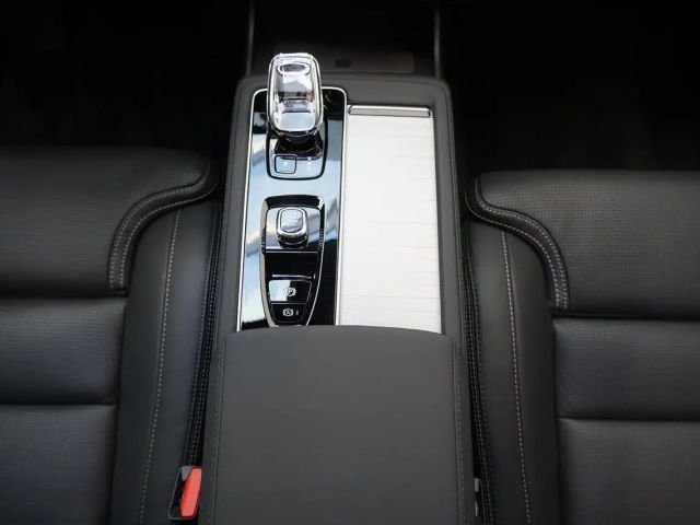 Volvo XC90 Dark T8 Ultra