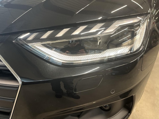 Audi A4 40 TFSI Avant S-Tronic