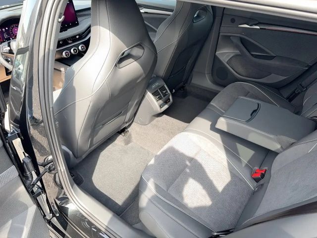 Skoda Superb Sportline iV